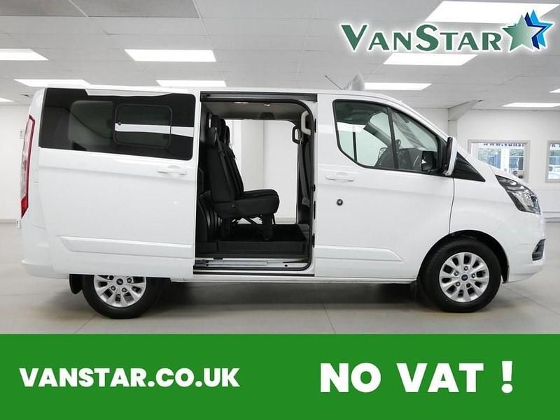 Used Ford Transit Custom Limited 170 HP (125 kW) 2019 White Van