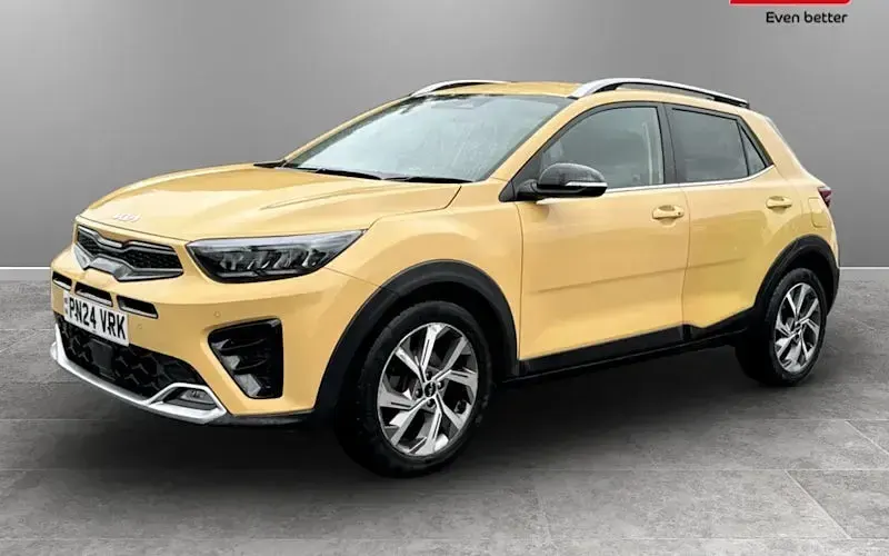 Used Kia Stonic GT-Line S 120 HP (88 kW) 2024 Yellow SUV