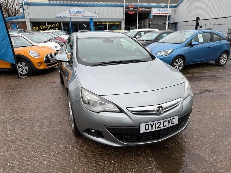 Used Vauxhall Astra GTC SRi 165 HP (121 kW) 2012 Silver Hatchback