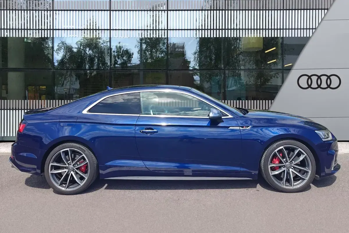 Used Audi S5 Black Edition 354 HP (260 kW) 2017 Blue Coupe