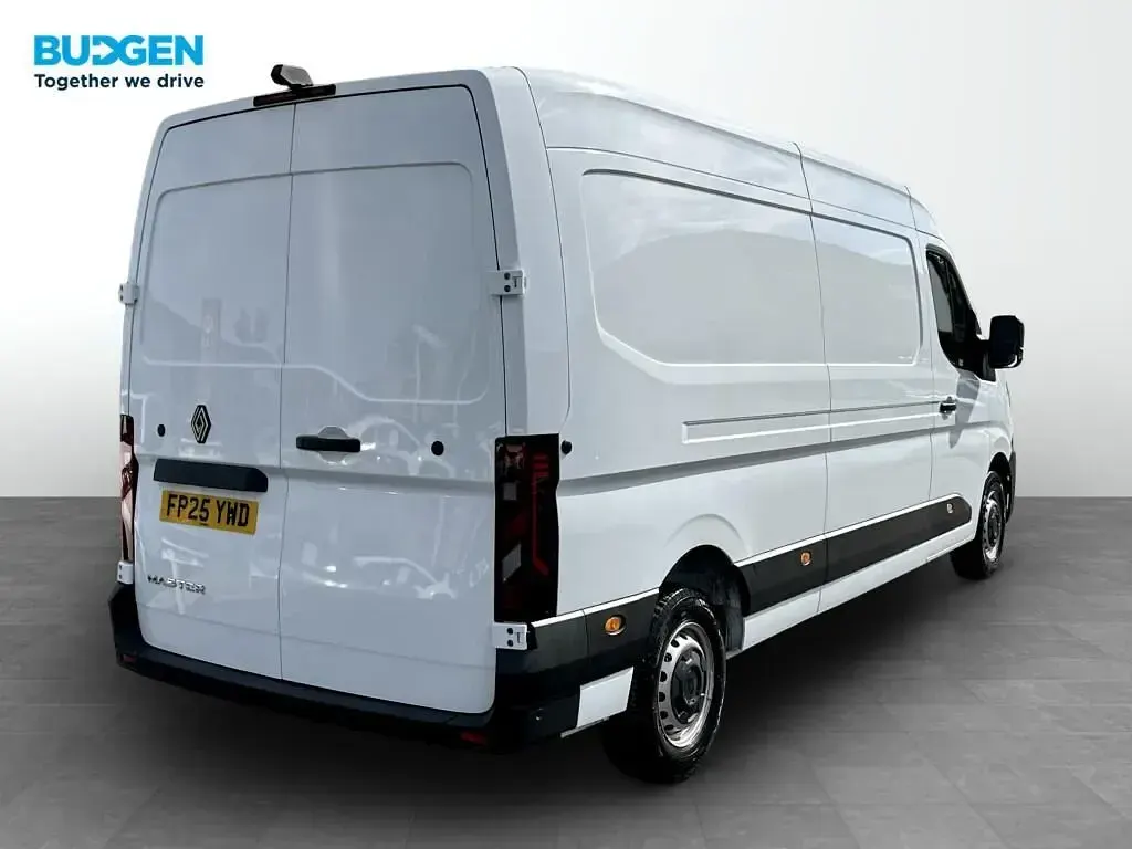 Novo Renault Master 2025 Branco Monovolume
