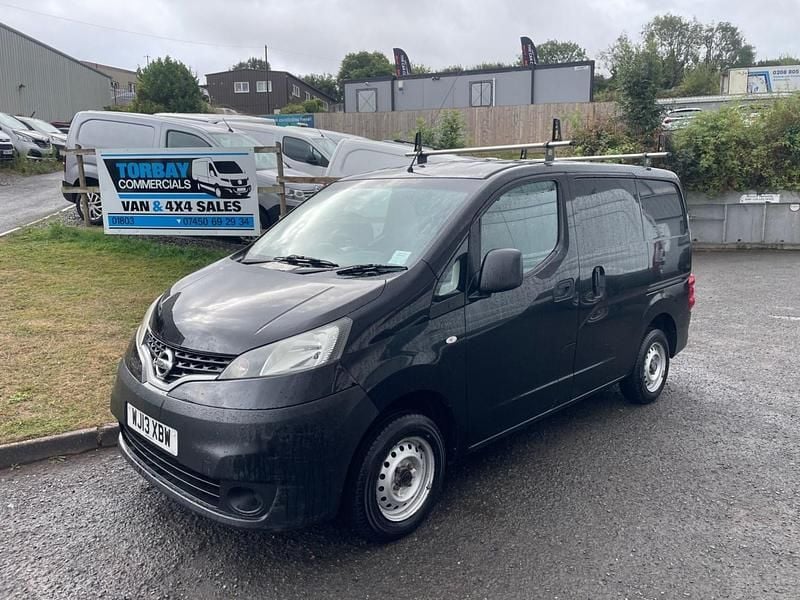 Black Used 2013 Nissan NV200 N-TEC Van | £4,295 (Fair price) - Image 1/4