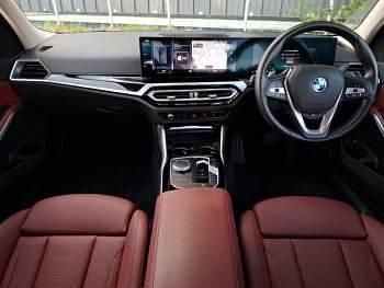 Used BMW 330e Sport Line 292 HP (214 kW) 2024 White Estate