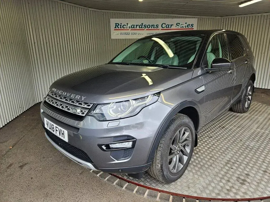 Used Land Rover Discovery Sport HSE 180 HP (132 kW) 2018 Grey SUV