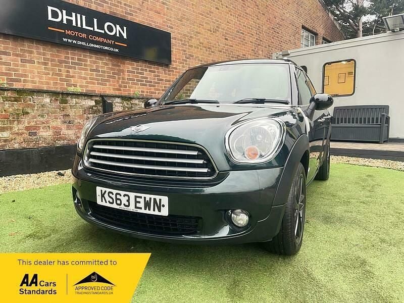 Green Used 2013 Mini Cooper D Hatchback | £4,295 (Fair price) - Image 1/4