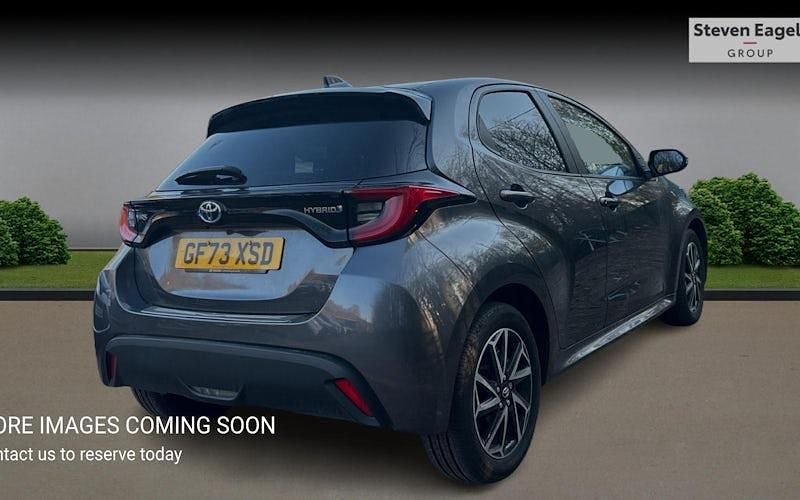 Used Toyota Yaris Hybrid Design 116 HP (85 kW) 2026 Hatchback