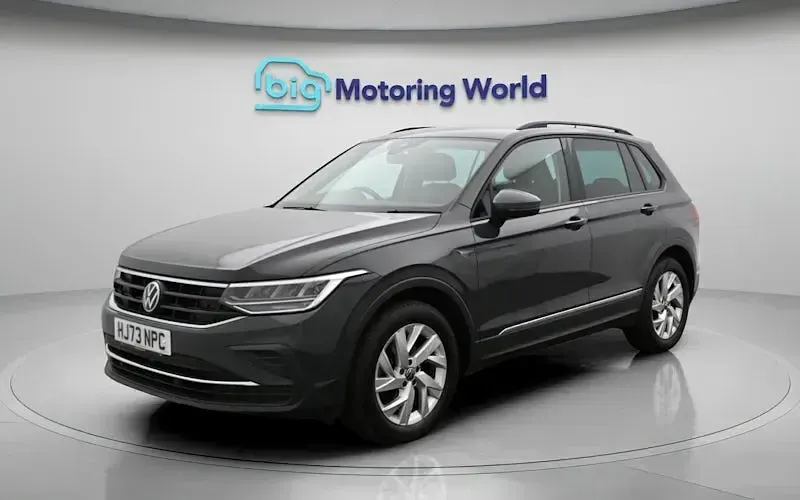 Used VW Tiguan S 150 HP (110 kW) 2023 Grey SUV