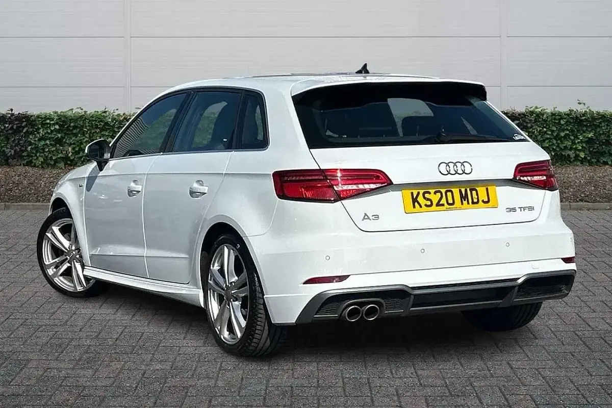 Used Audi A3 S-Line 150 HP (110 kW) 2020 White Sedan