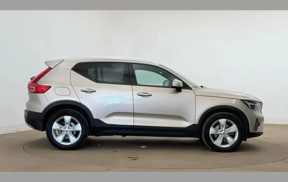 Used Volvo XC40 Core 163 HP (119 kW) 2023 Other SUV