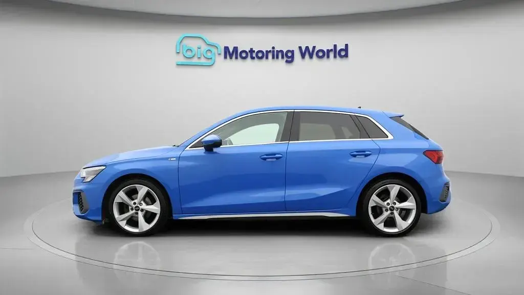 Used Audi A3 Sportback S-Line 110 HP (80 kW) 2023 Blue Hatchback