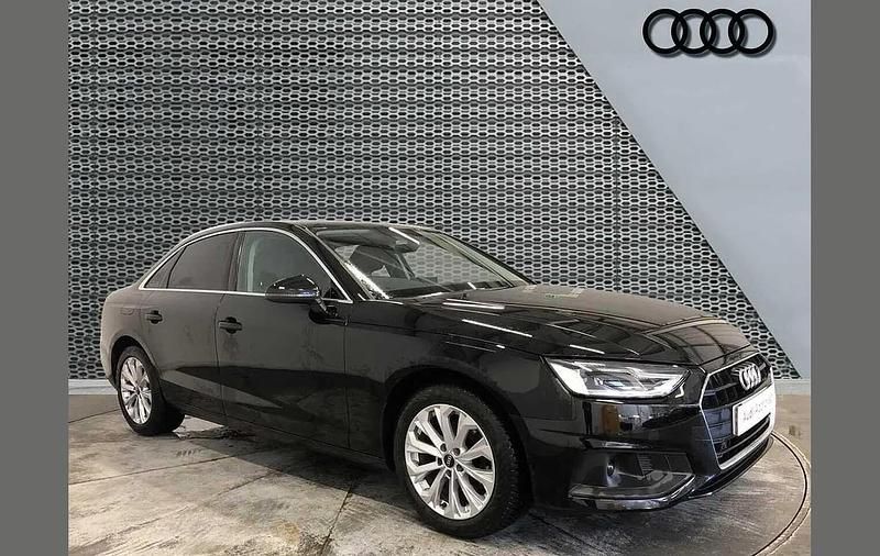 Used Audi A4 Comfort 150 HP (110 kW) 2022 Black Sedan