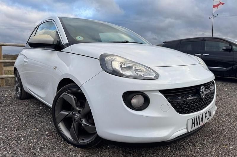Used Vauxhall Adam Edition 87 HP (63 kW) 2014 White Hatchback