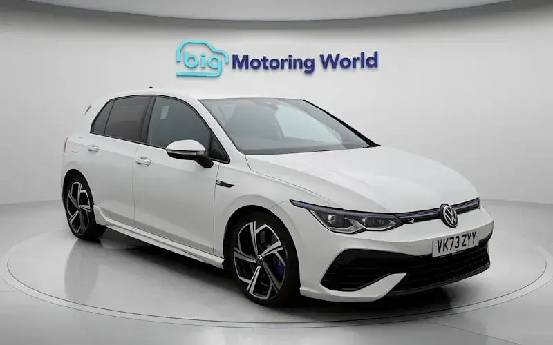 Usado VW Golf VIII R 320 HP (235 kW) 2023 Branco Citadino