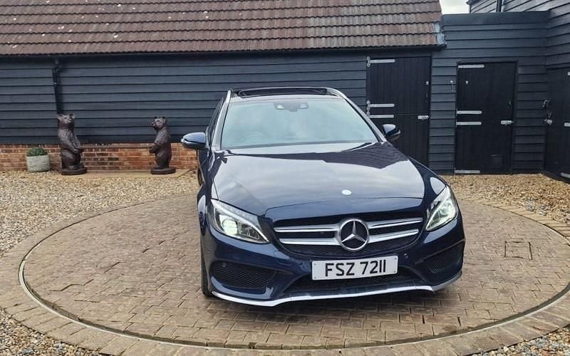 Usado Mercedes C220 AMG Line Premium 170 HP (125 kW) 2017 Azul Carrinha