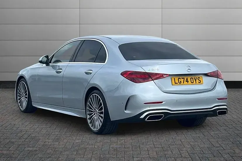 Used Mercedes C200 AMG Line Premium 221 HP (162 kW) 2024 Silver Sedan