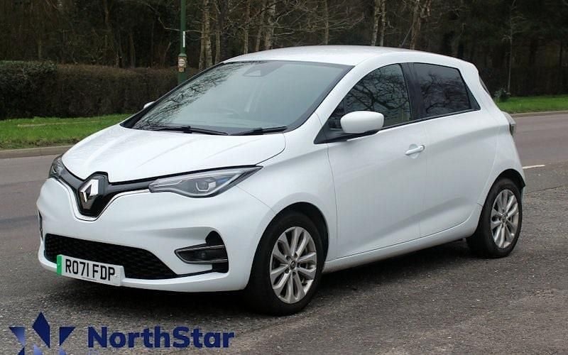 Used Renault Zoe Business 80 kW (109 HP) 2021 White Hatchback