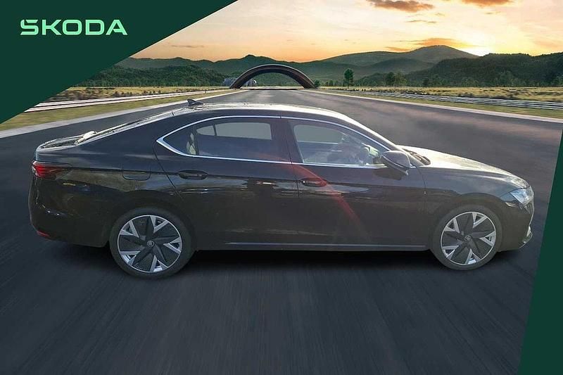 Used Skoda Superb SE L 190 HP (139 kW) 2025 Black Hatchback