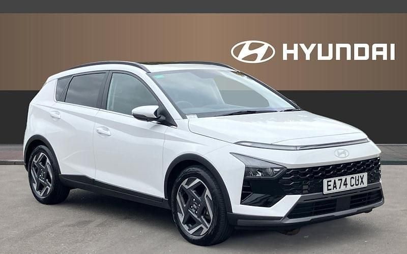 White Used 2024 Hyundai Bayon Ultimate SUV | £15,000 (Good price) - Image 1/4