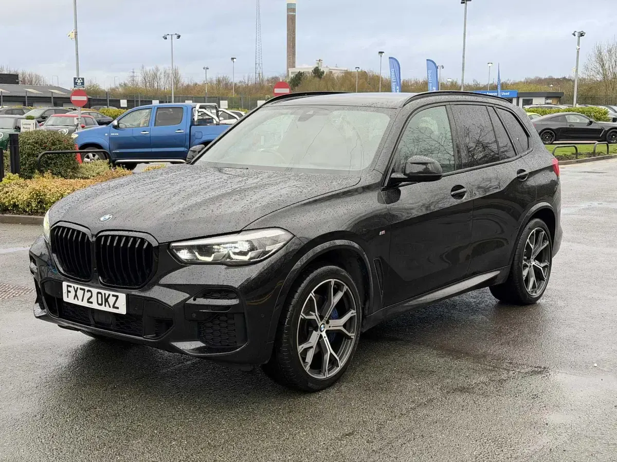 Usado BMW X5 M Sport 394 HP (289 kW) 2022 Preto SUV