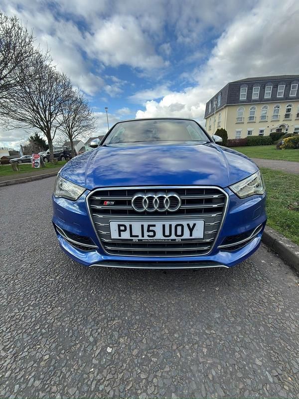 Used Audi A3 Cabriolet Sport 220 HP (161 kW) 2015 Blue Cabriolet