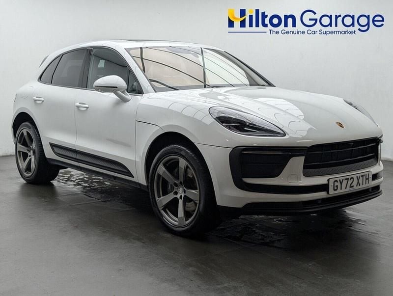 Used Porsche Macan 265 HP (194 kW) 2022 White SUV