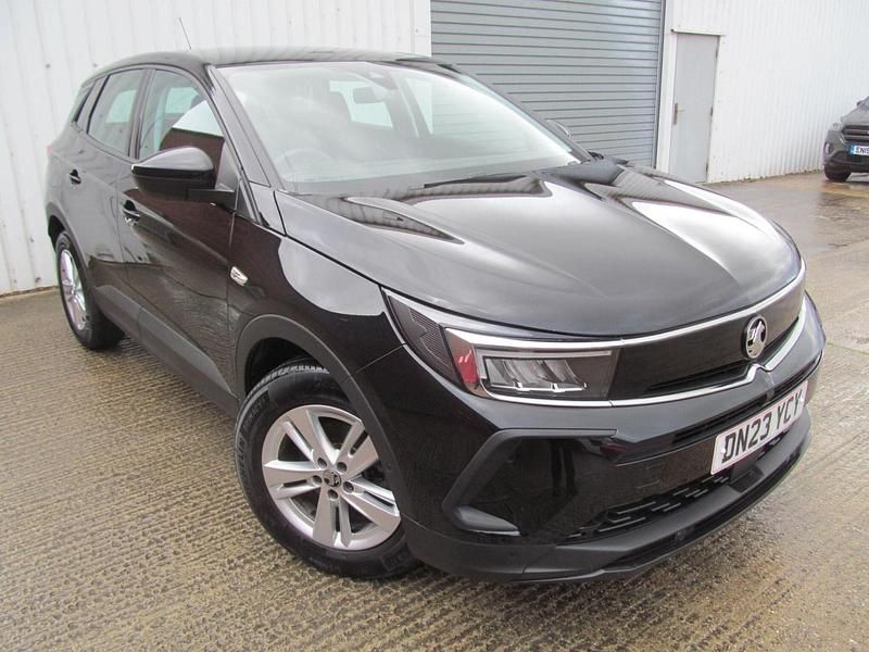 Black Used 2023 Vauxhall Grandland X Design Edition SUV | £14,995 (Good price) - Image 1/4