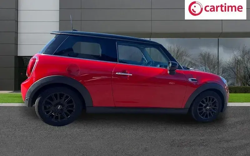 Used Mini Cooper Classic 136 HP (100 kW) 2021 Hatchback