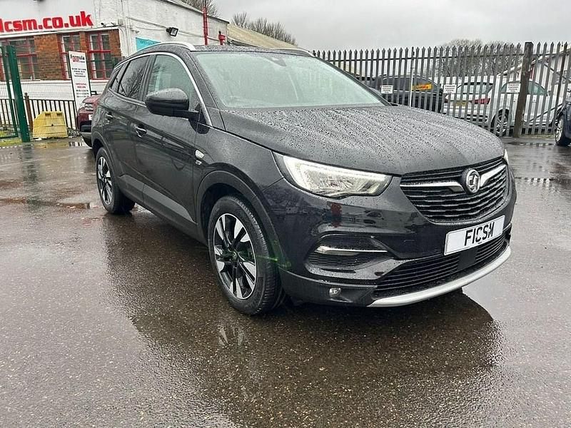 Second-hand Vauxhall Grandland X Edition 130 CP (95 kW) 2021 Negru SUV