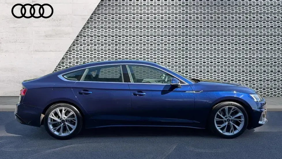 Used Audi A5 Sportback Sport 150 HP (110 kW) 2024 Blue Hatchback