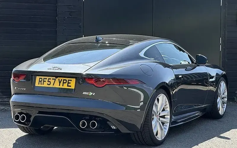 Used Jaguar F-Type Supercharged 551 HP (405 kW) 2016 Grey Coupe