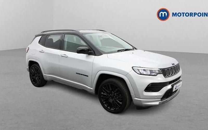 Used Jeep Compass 241 HP (177 kW) 2023 Silver/black SUV