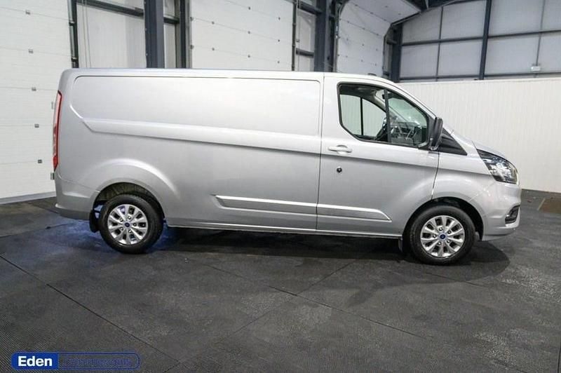 Used Ford Transit Custom Limited 170 HP (125 kW) 2023 Silver