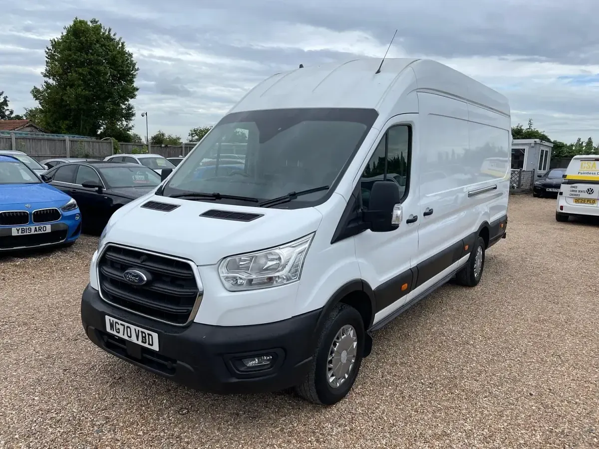 Used Ford Transit Trend 130 HP (95 kW) 2020 White Van