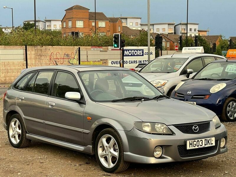 Used Mazda 323 Inclusive 129 HP (94 kW) 2002 Silver Hatchback