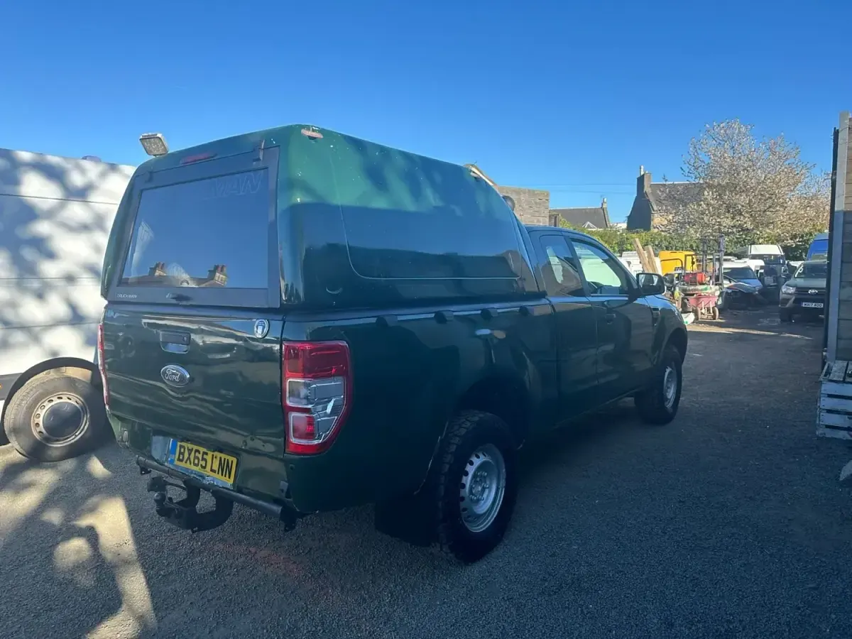 Begagnad Ford Ranger XL 150 HK (110 kW) 2016 Grön Pickup