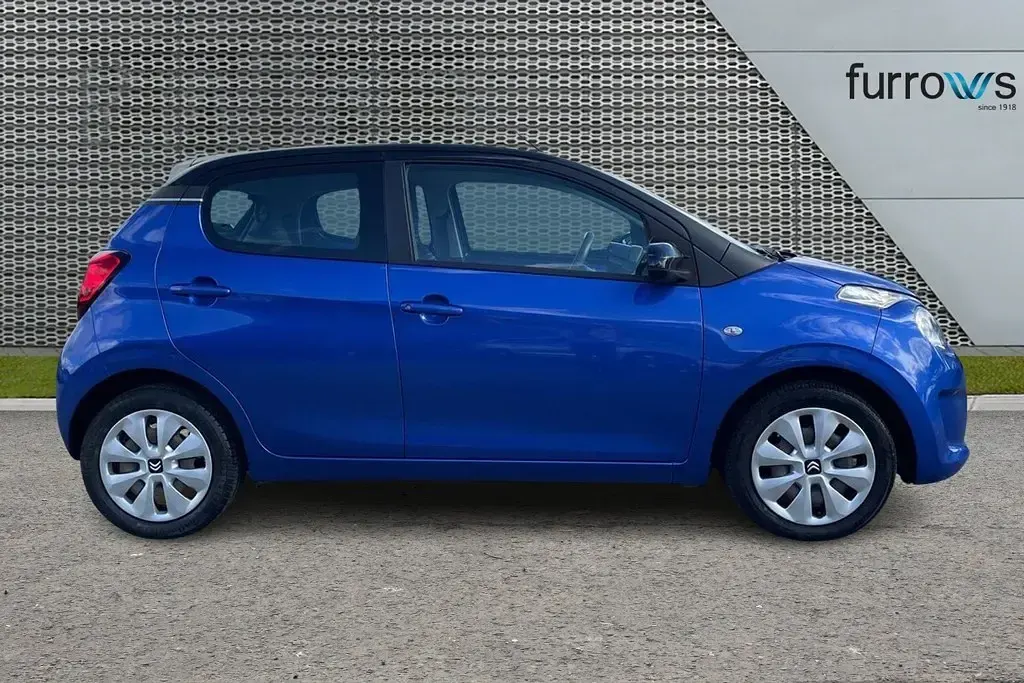 Used Citroën C1 Feel 71 HP (52 kW) 2019 Blue Hatchback