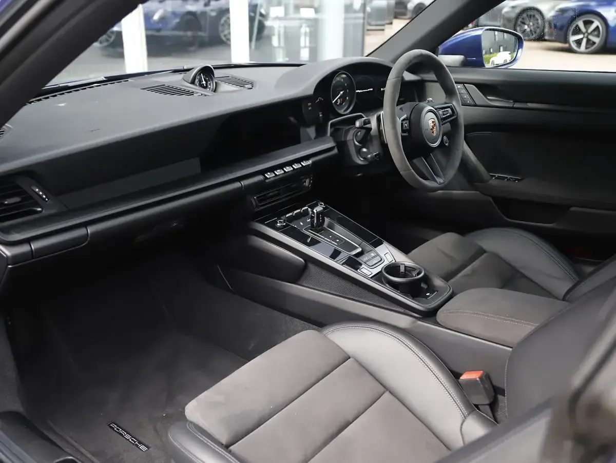 Used Porsche 911 2023 Blue Coupe