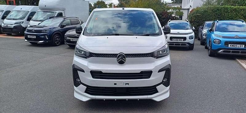 White New 2025 Citroën Dispatch VTR Sport MPV | £44,386 - Image 1/4