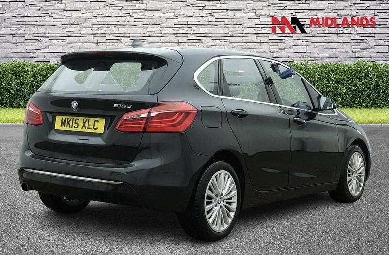 Used BMW 216 Luxury Line 116 HP (85 kW) 2015 Black Hatchback