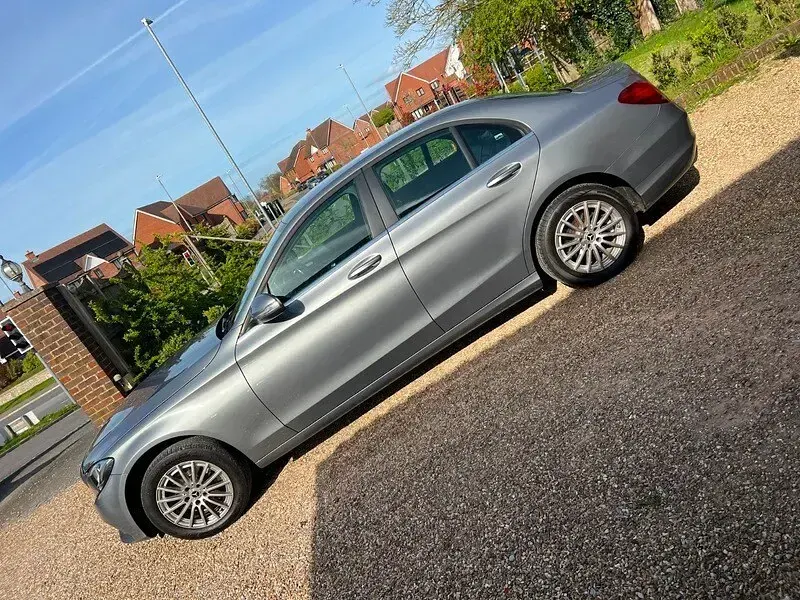 Used Mercedes C220 Executive 170 HP (125 kW) 2015 Silver Sedan