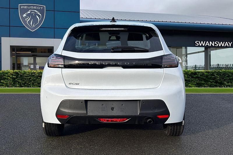 New Peugeot 208 Style 101 HP (74 kW) 2026 White Hatchback