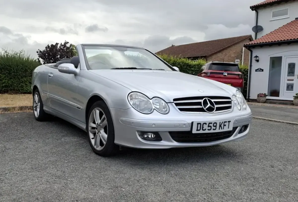 Used Mercedes CLK200 Avantgarde 2009 Silver Cabriolet