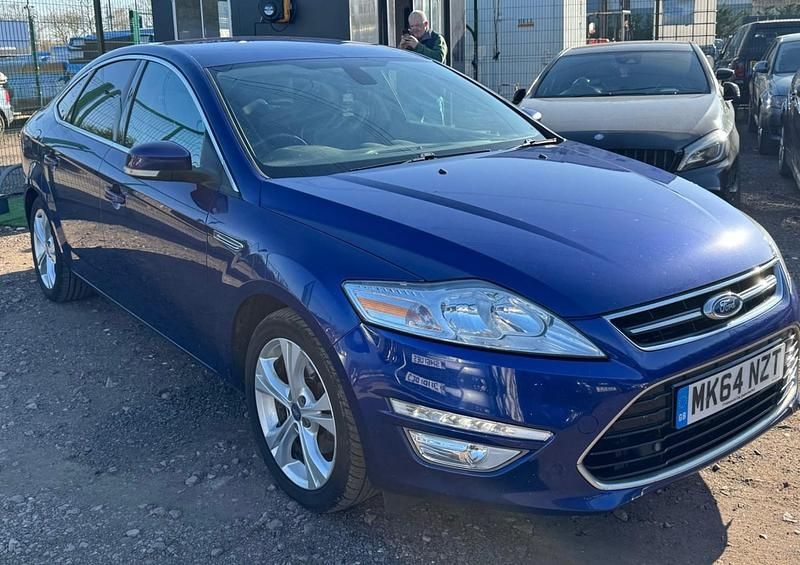 Used Ford Mondeo Business Edition 163 HP (119 kW) 2014 Blue Hatchback