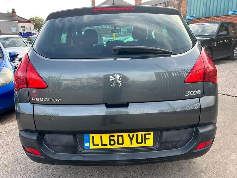 Used Peugeot 3008 Active 110 HP (80 kW) 2010 Grey Hatchback