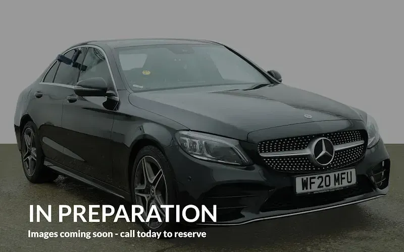 Usado Mercedes C300 AMG line 258 CV (189 kW) 2020 Berlina
