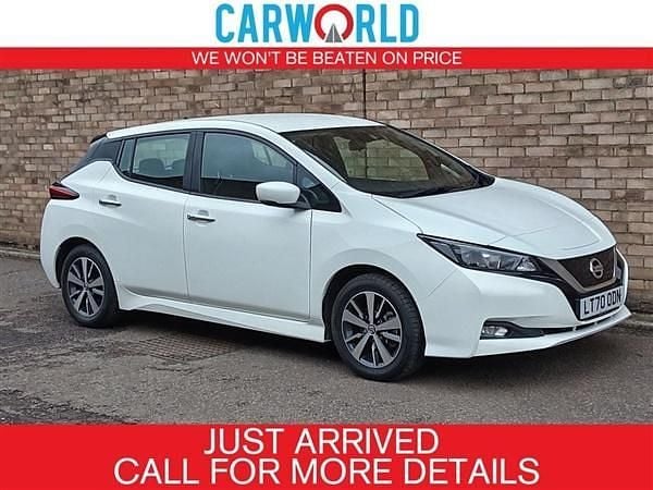 Used 2020 Nissan Leaf Acenta Hatchback | £10,788 (Fair price) - Image 1/3