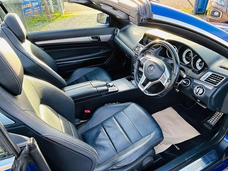 Used Mercedes E220 AMG 170 HP (125 kW) 2014 Blue Cabriolet