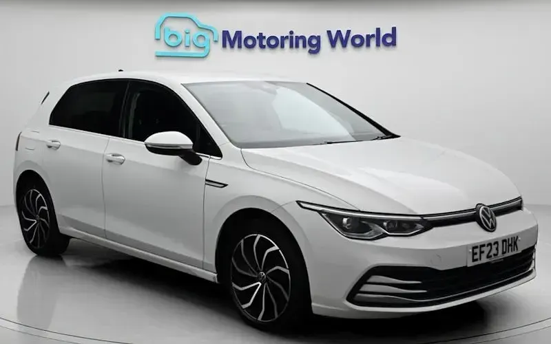 Used VW Golf VIII Edition 131 HP (96 kW) 2023 Hatchback
