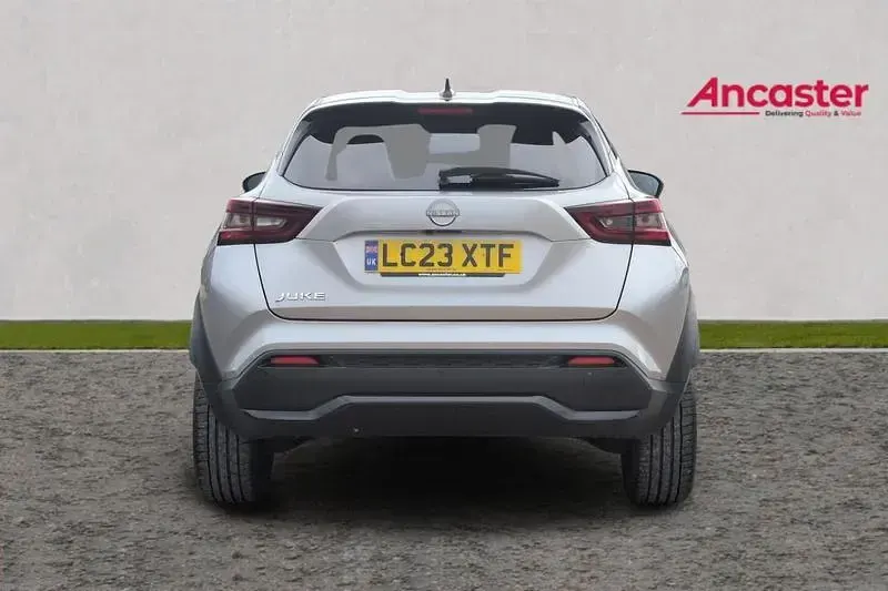 Used Nissan Juke Tekna+ 112 HP (82 kW) 2023 Silver SUV