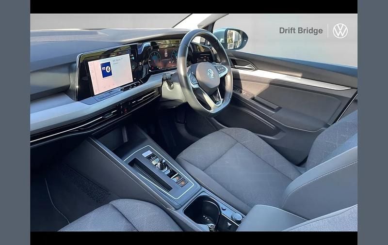 Used VW Golf VIII Life 113 HP (83 kW) 2021 Silver Hatchback